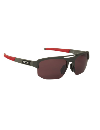 Oakley OO9424 0270 Mercenary Matte Carbon Prizm Dark Golf | Sunnies...