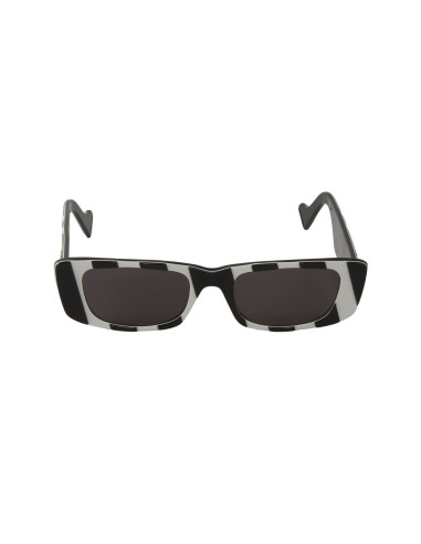 Gucci Gg0516S 011 Rectangle Shape Negro Blanco Zebra Original | Sunnies.uno