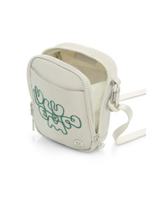 LULU LEMON Easy Access Crossbody Crema 2
